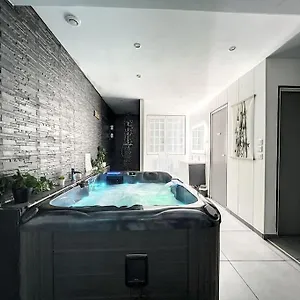 Dream Loft Jacuzzi - Sauna Brest